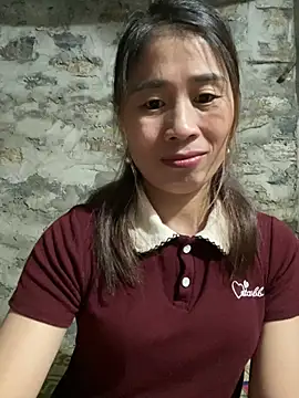 Chat +18 de tinacum012 ao vivo