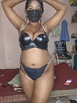 sluttyzoyaa's Webcam Show