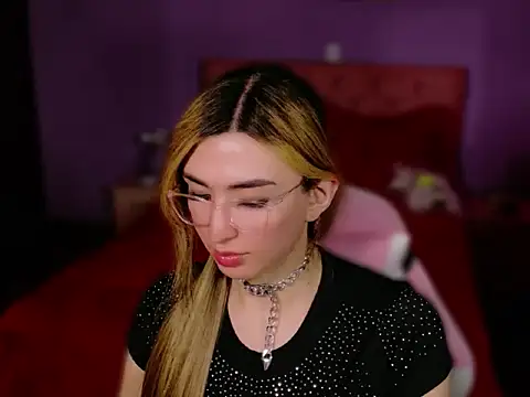 scarlettdivine_ – Kamerová šou