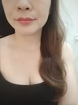 Snail_niE Pertunjukan Webcam
