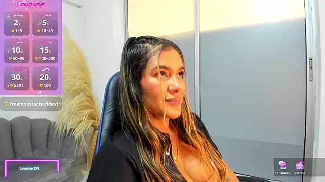 Chat +18 de SophieWatsonn_ ao vivo