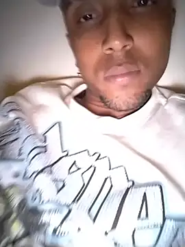 Show modela Paul_Rodriiguez na web-kameri