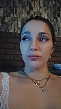 ADA_KISS: απευθείας συνομιλία ΧΧΧ