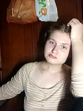 Chat +18 de Evilina-lov ao vivo