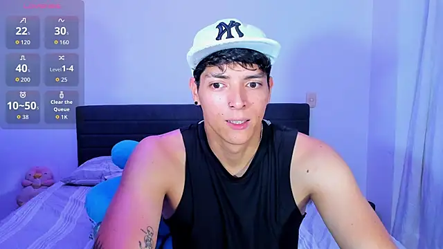 JakeMillerx Show in webcam