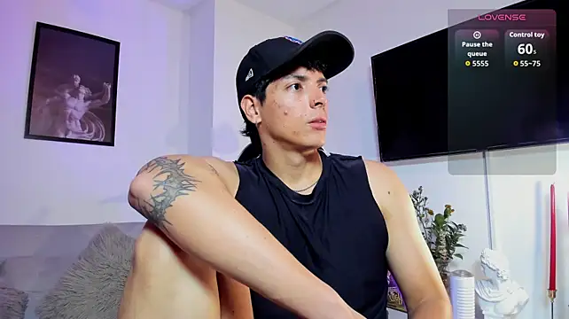 JakeMillerx: διαδικτυακό σόου στην κάμερα