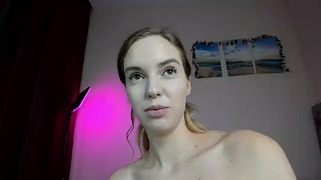 SofyMae's Live XXX Chat