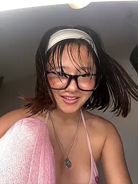 ivi_sunny Webcam show