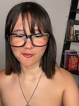 ivi_sunny's Webcam Show