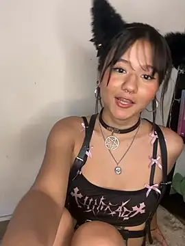 ivi_sunny Adlı Modelin Web Kamerası Şovu