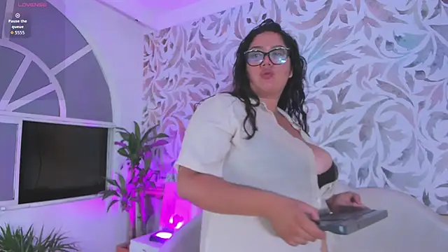 Mystic_Touch_ Chat XXX live