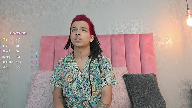 Lucas_jones' Webcam Show