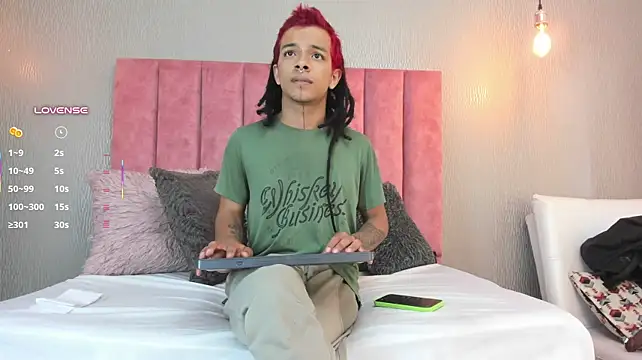 Lucas_jones' Webcam Show