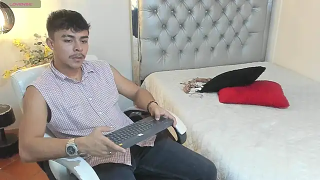 Show de shelby_col na webcam