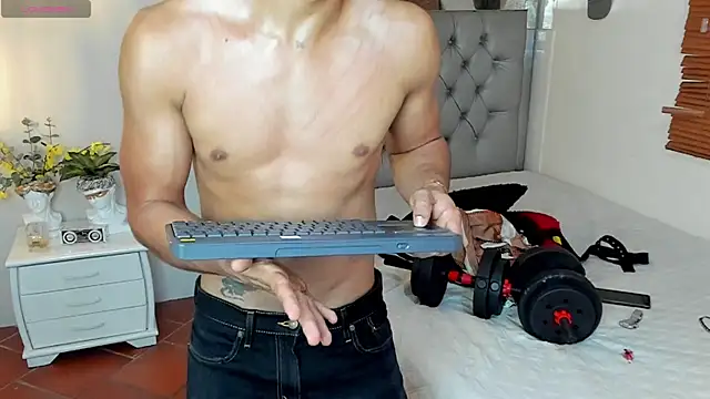 Webkamerová show shelby_col