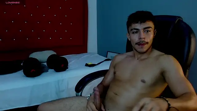 shelby_col Webcam show