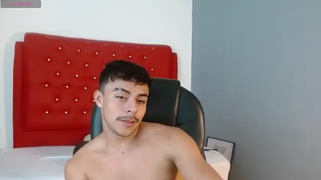 shelby_col Webcam show