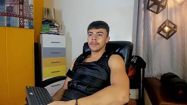 shelby_col Webcam-Show