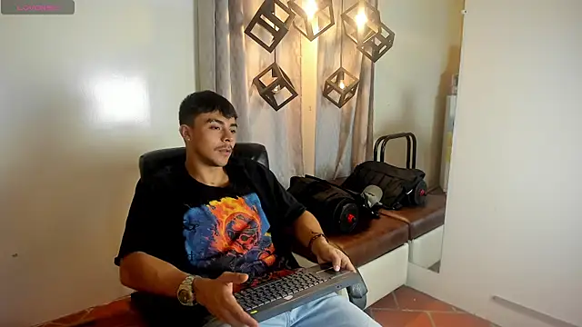 shelby_col Webcamshow