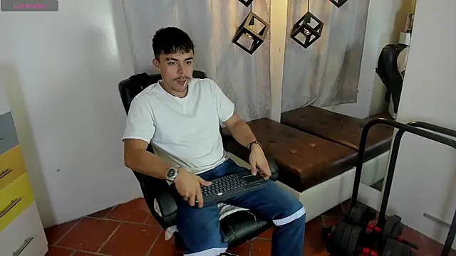 shelby_col webkamerás műsora