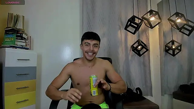 Webkamerová show shelby_col