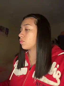 צ'אט XXX בשידור חי של Issa_rodriguez