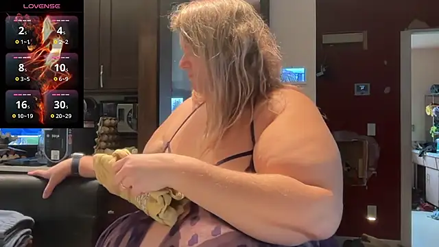 purplestmonkey Show in webcam