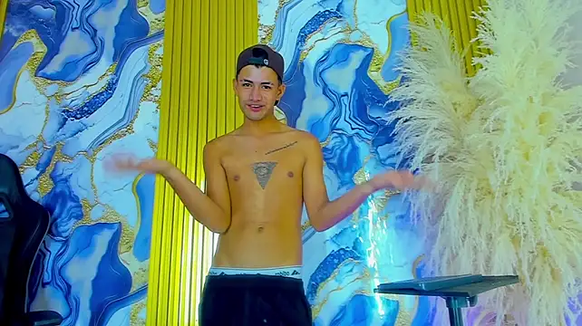 Вебкам-шоу NIO_KLOUDS_