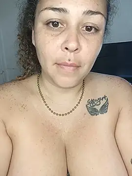 XXX chat uživo modela MissVelvet69