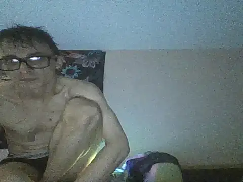 RunawayInstance352 Webcam Show
