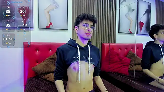 Show modela Deimon_dust1 na web-kameri