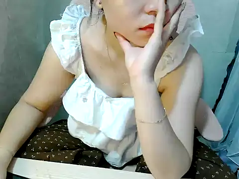 lulu-786 Show Webcam
