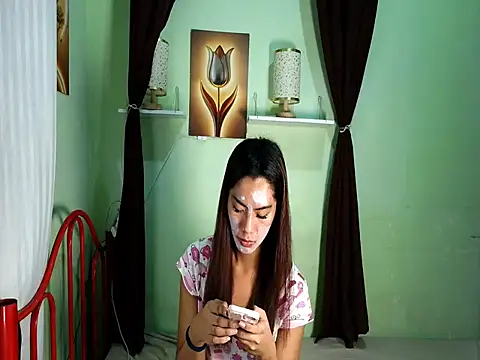 Urfav_Aurora's Live XXX Chat