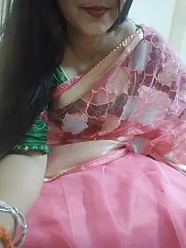 Chat XXX en directo de saijal_rao