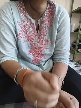 XXX chat uživo modela saijal_rao