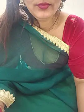 XXX chat uživo modela saijal_rao