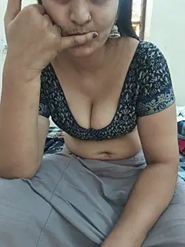 Chat XXX en directo de saijal_rao
