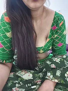 Онлайн чат XXX saijal_rao