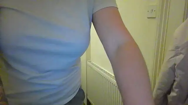 Živý XXX chat MissyNextDoorXX