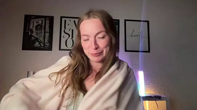 Živý XXX chat SweetKylieX