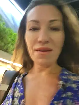 Show de pure_elena na webcam