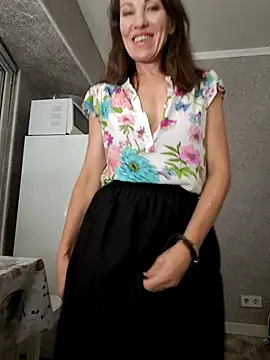 pure_elena Chat XXX live