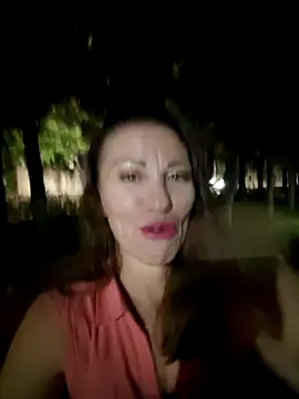 Онлайн чат XXX pure_elena