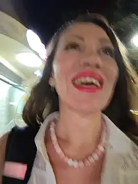 pure_elena live XXX chat