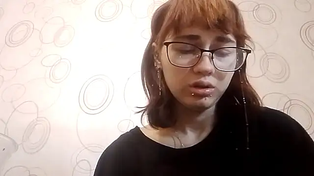Mialivia's Live XXX Chat