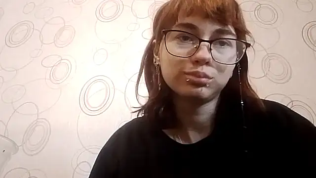 Mialivia webcam show