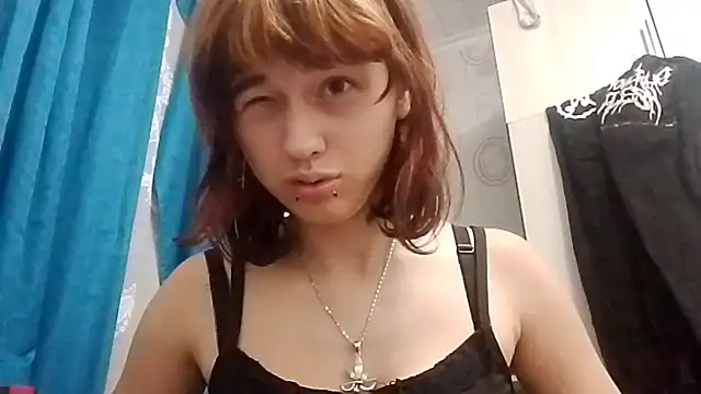 Mialivia Webcam show