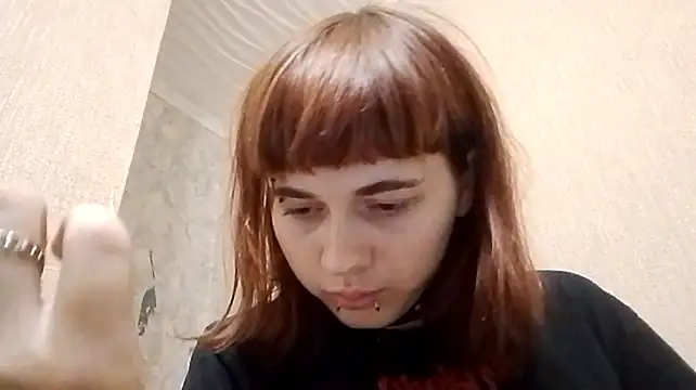 Mialivia's Webcam Show