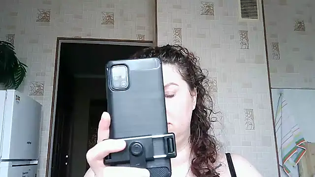 Velenaz's Live XXX Chat