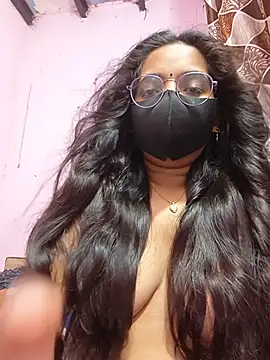 Czat XXX na żywo – Sassy_kinjal